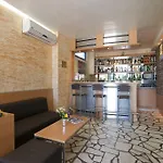 H-l Paloma - In The Center Of The Hotel 3*
