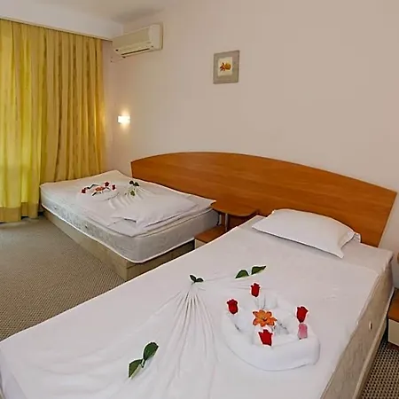 Paloma - In The Center Of The Hotel Slantchev Briag