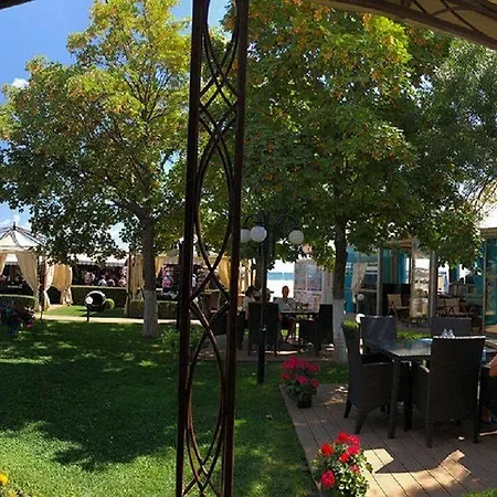 Paloma - In The Center Of The 3*